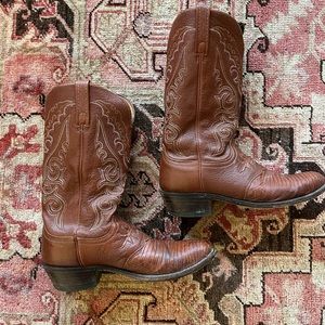 Lizard Lucchese boots